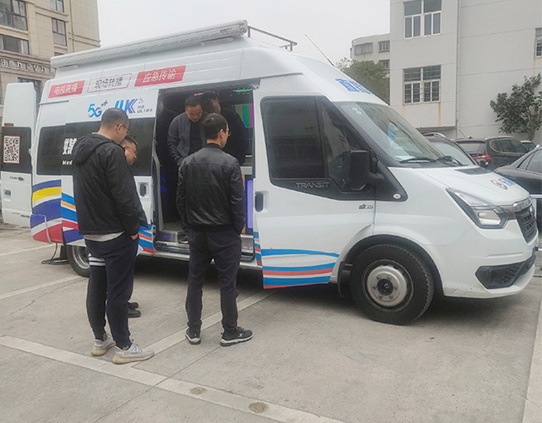 樂清融媒體中心直播轉(zhuǎn)播車 樂清融媒體中心直播轉(zhuǎn)播車